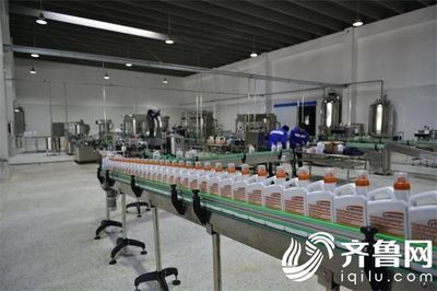 改革開放看榮成 全國知名媒體、名博網(wǎng)紅走進(jìn)世代海洋 探秘生物有機(jī)肥料研發(fā)新里程